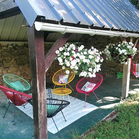 Les Gites De L'Etang De La Foret Brandivy Dış mekan fotoğraf